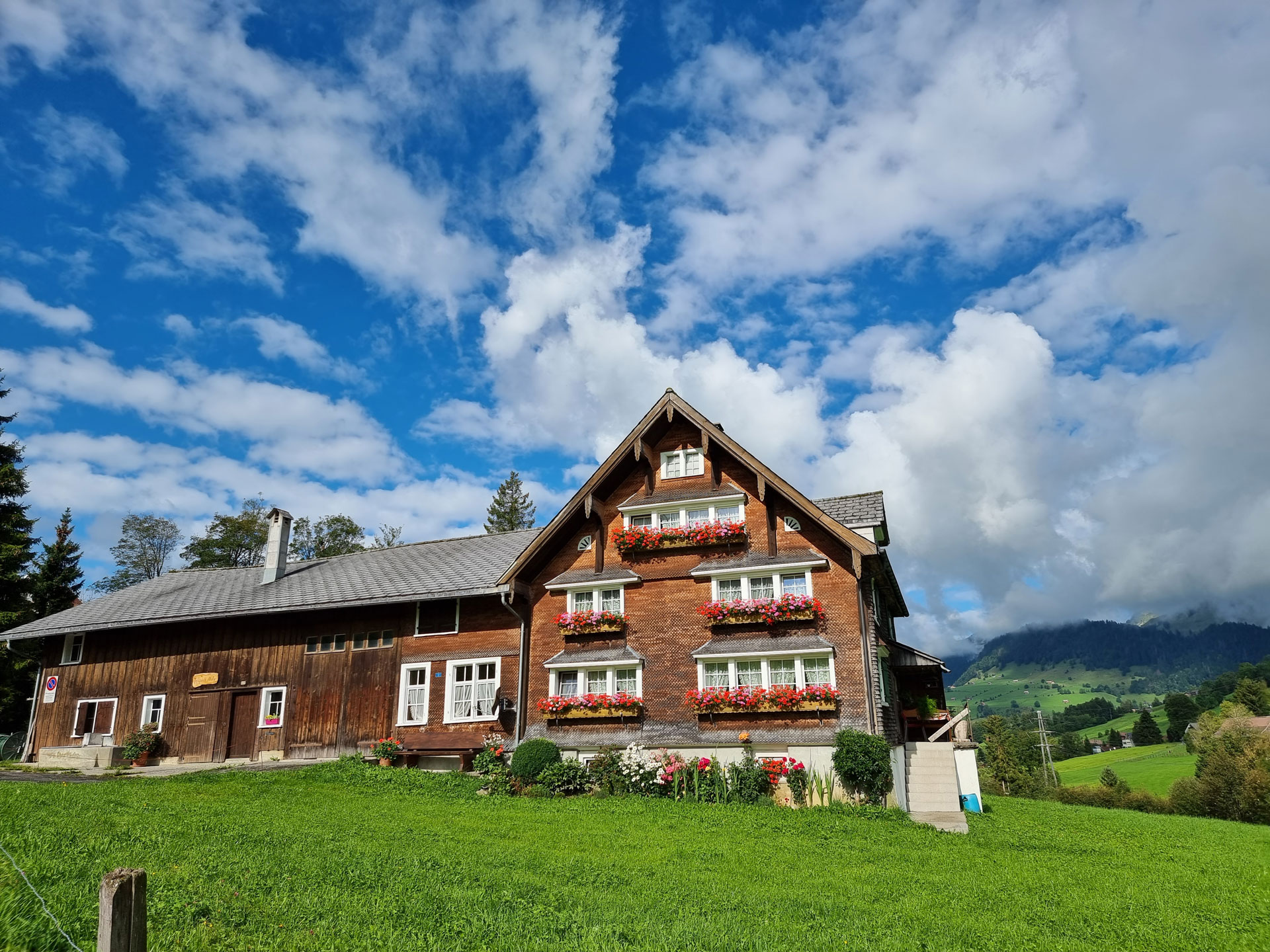 Grand Switzerland 5 Day Guided Private Tour (Bern)