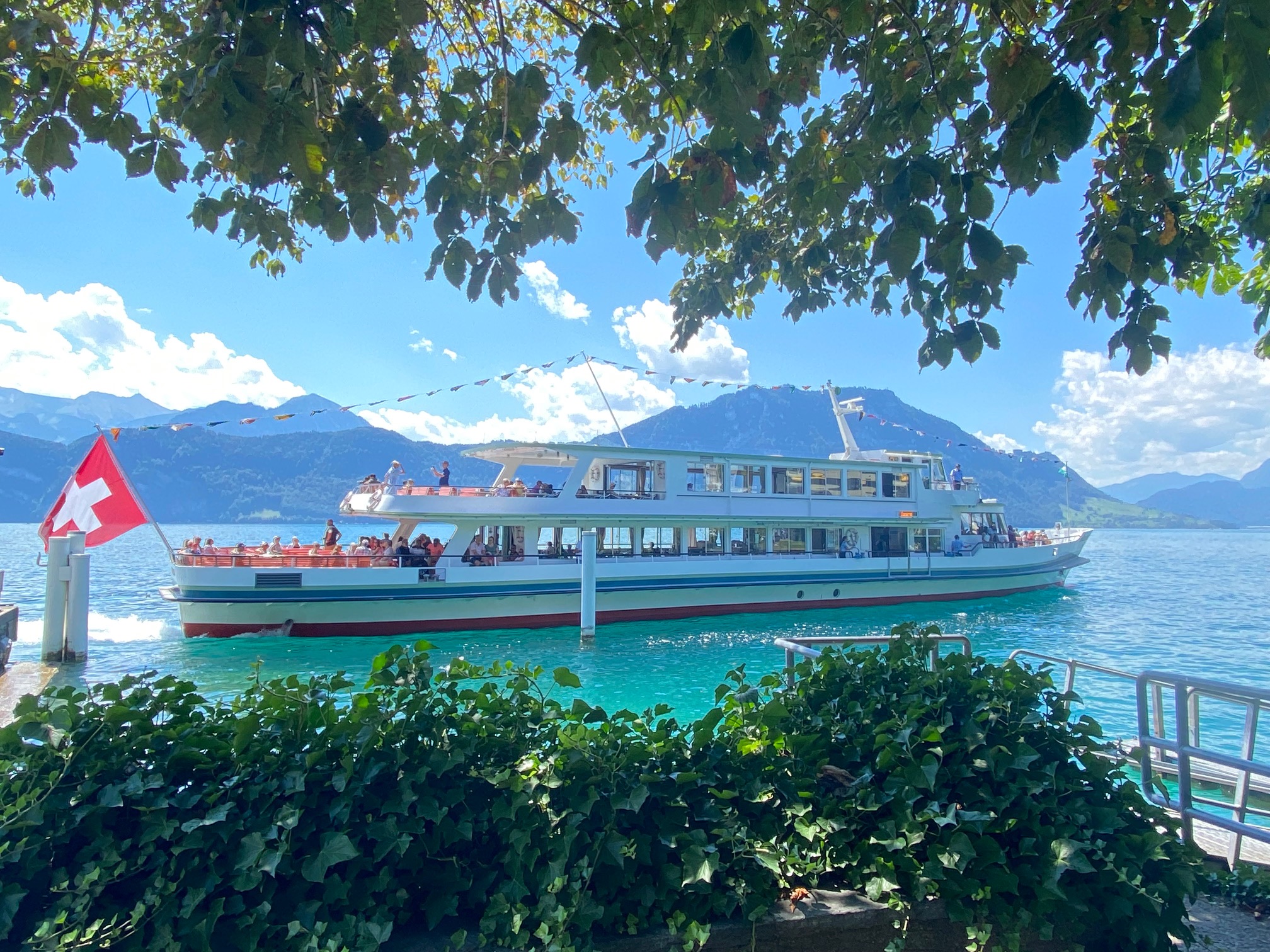 Private Day Tour to Pilatus, Hidden Gems & Swiss Food Experience (from Lucerne)