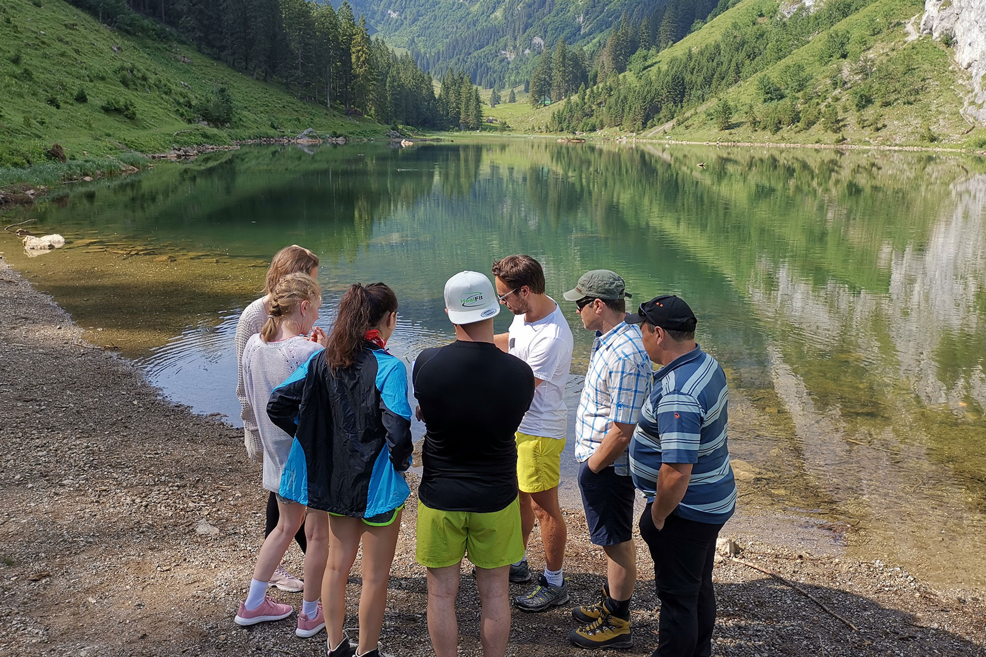 Guided Hike with an Environmental & Swiss Expert (from Zurich)