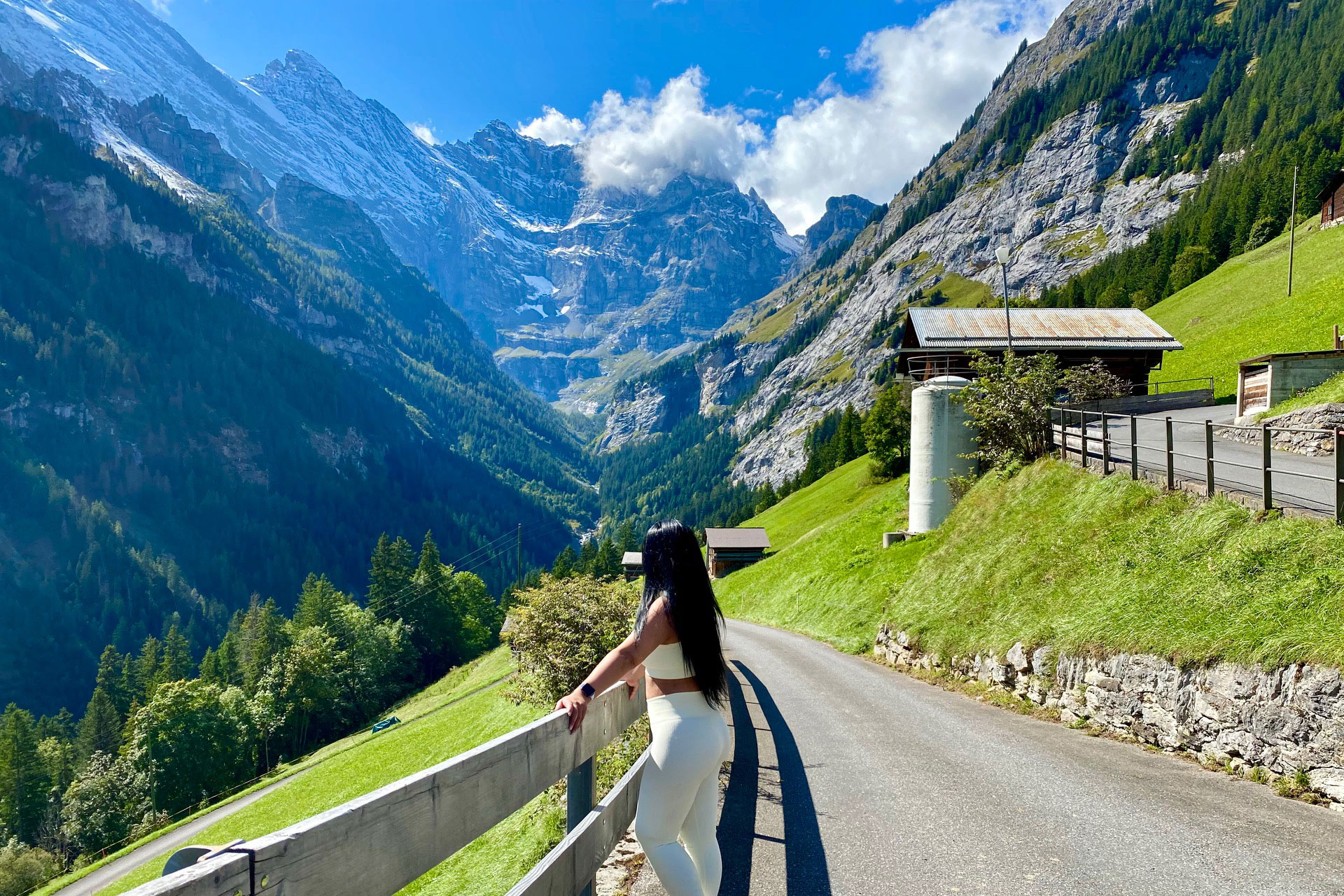 Best of Bernese Alps Private Day Tour: Visit of Lauterbrunnen, Mürren, Grindelwald, Interlaken in the Jungfrau Region (View on Eiger, Mönch and Jungfrau) (from Bern)
